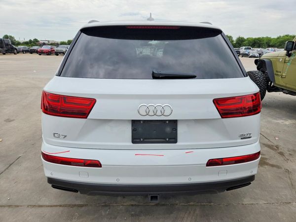 2018 AUDI Q7