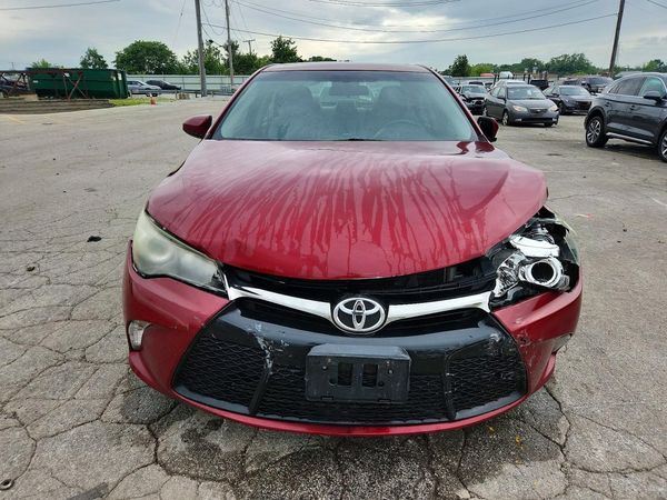 2015 TOYOTA CAMRY