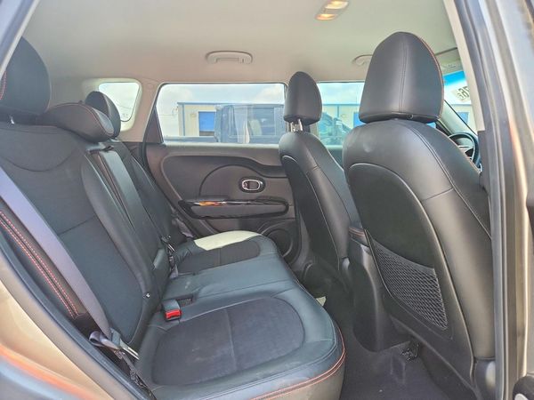 2018 KIA SOUL Exclaim