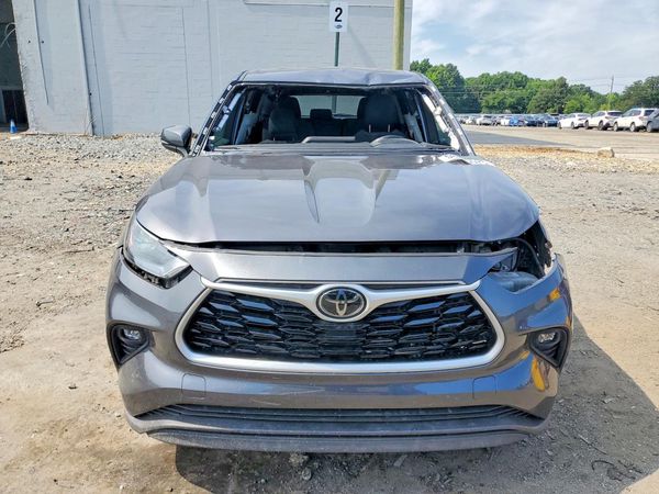 2023 TOYOTA HIGHLANDER