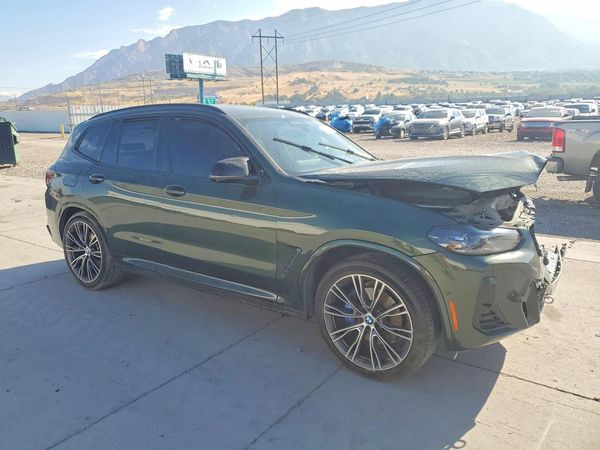 2022 BMW X3 M40i