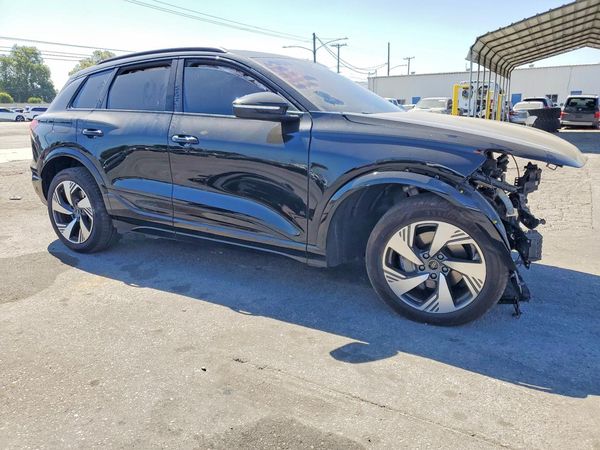 2025 AUDI Q6 E-TRON