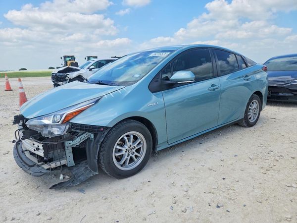 2022 TOYOTA PRIUS