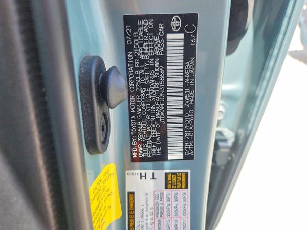 2022 TOYOTA PRIUS