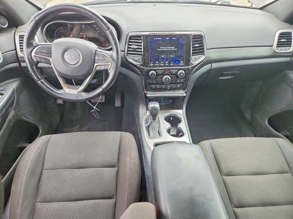 2020 JEEP GRAND CHEROKEE LAREDO 4X4