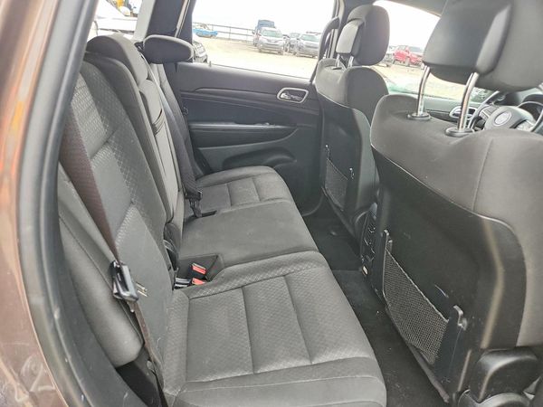 2020 JEEP GRAND CHEROKEE LAREDO 4X4