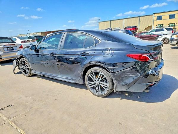 2026 TOYOTA CAMRY