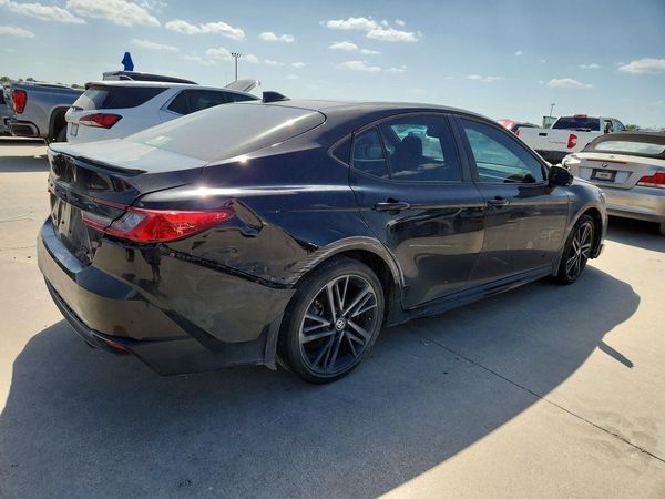 2026 TOYOTA CAMRY