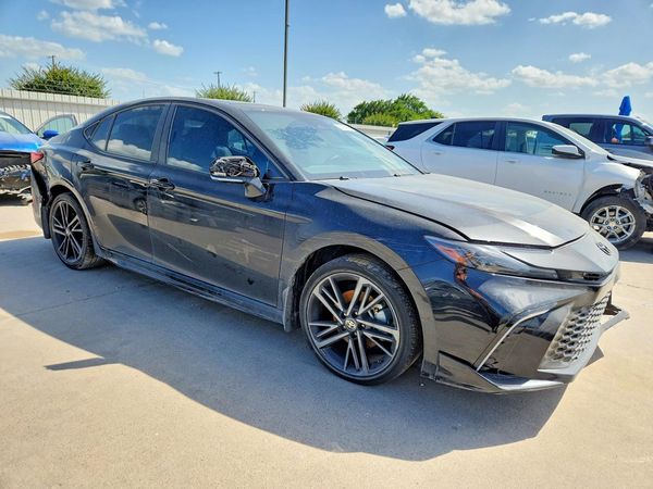 2026 TOYOTA CAMRY