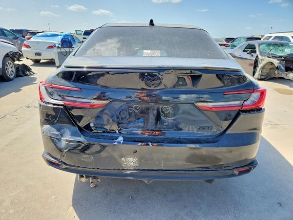 2026 TOYOTA CAMRY