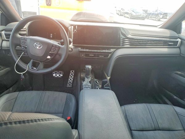 2026 TOYOTA CAMRY