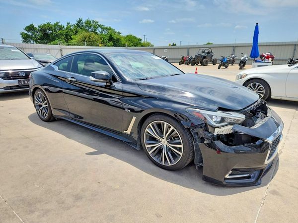 2017 INFINITI Q60