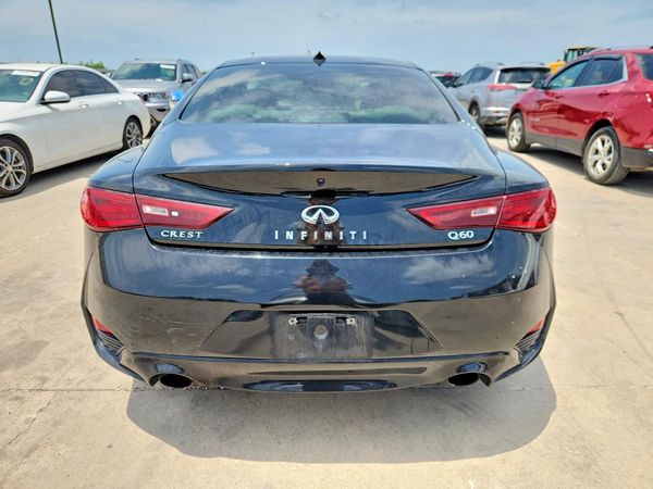 2017 INFINITI Q60