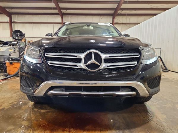 2017 MERCEDES-BENZ GLC GLC300 Base-4M