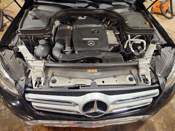 2017 MERCEDES-BENZ GLC GLC300 Base-4M