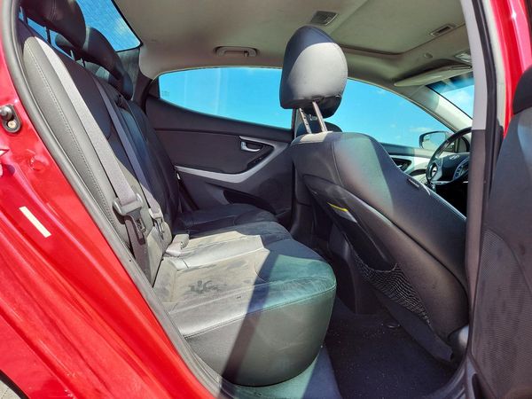 2015 HYUNDAI ELANTRA
