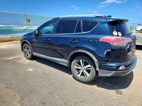 2018 TOYOTA RAV4 Adventure/XLE