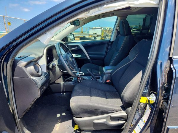 2018 TOYOTA RAV4 Adventure/XLE
