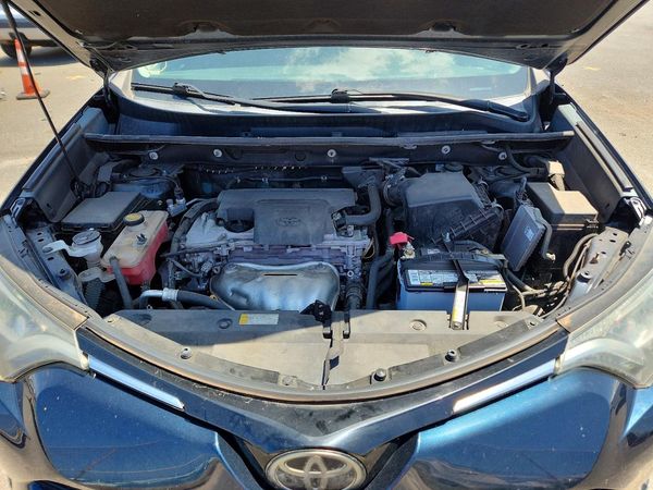 2018 TOYOTA RAV4 Adventure/XLE