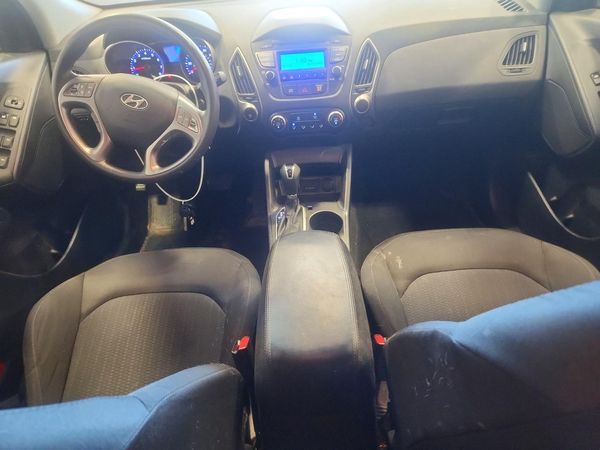 2015 HYUNDAI TUCSON