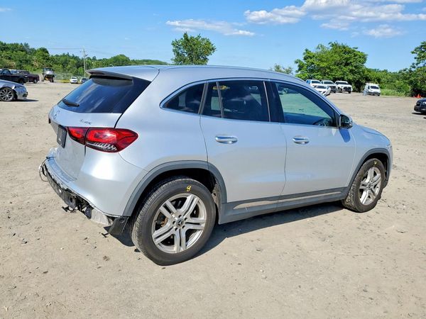 2021 MERCEDES-BENZ GLA GLA250-4M