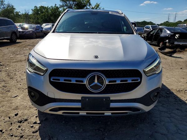 2021 MERCEDES-BENZ GLA GLA250-4M