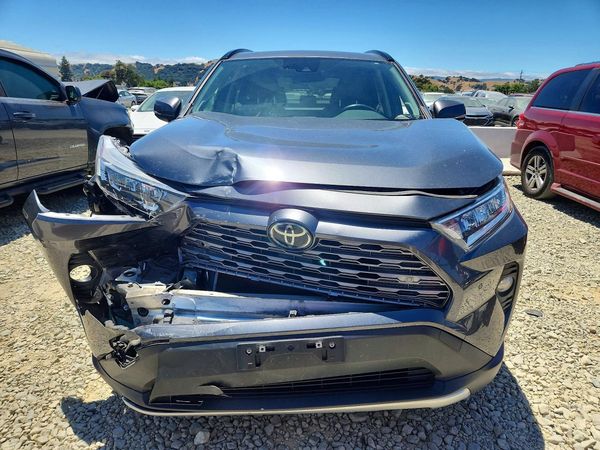 2020 TOYOTA RAV4