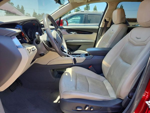 2020 CADILLAC XT6 Premium Luxury