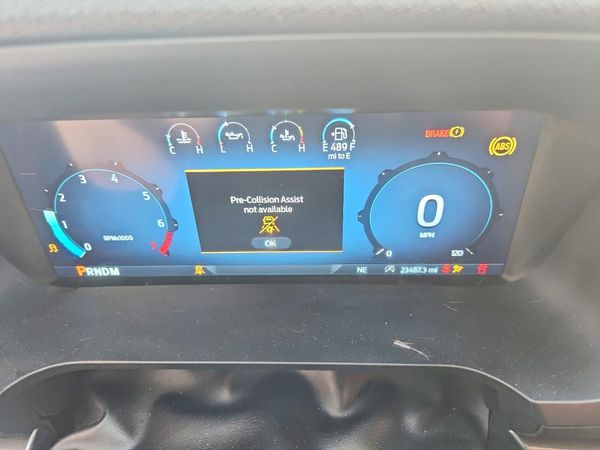 2025 FORD F150 STX
