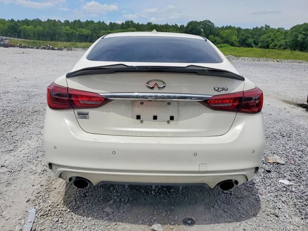 2021 INFINITI Q50 LUXE