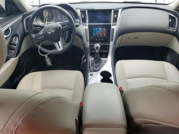 2021 INFINITI Q50 LUXE
