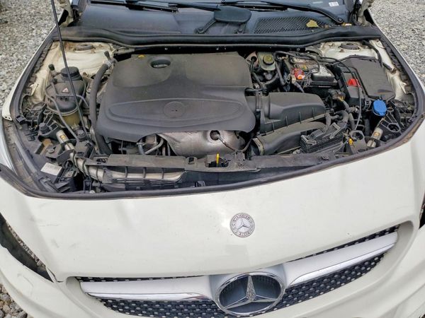 2014 MERCEDES-BENZ CLA CLA250 4MATIC