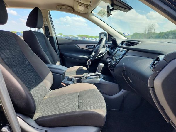 2021 NISSAN ROGUE SPORT SV