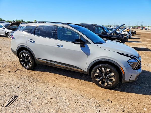 2023 KIA SPORTAGE X-LINE