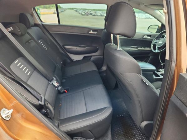 2017 KIA SPORTAGE LX