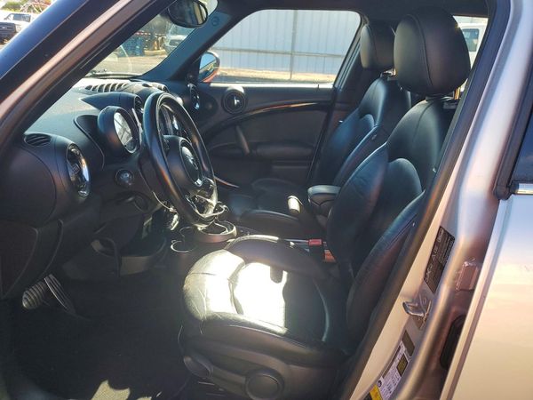 2012 MINI COOPER