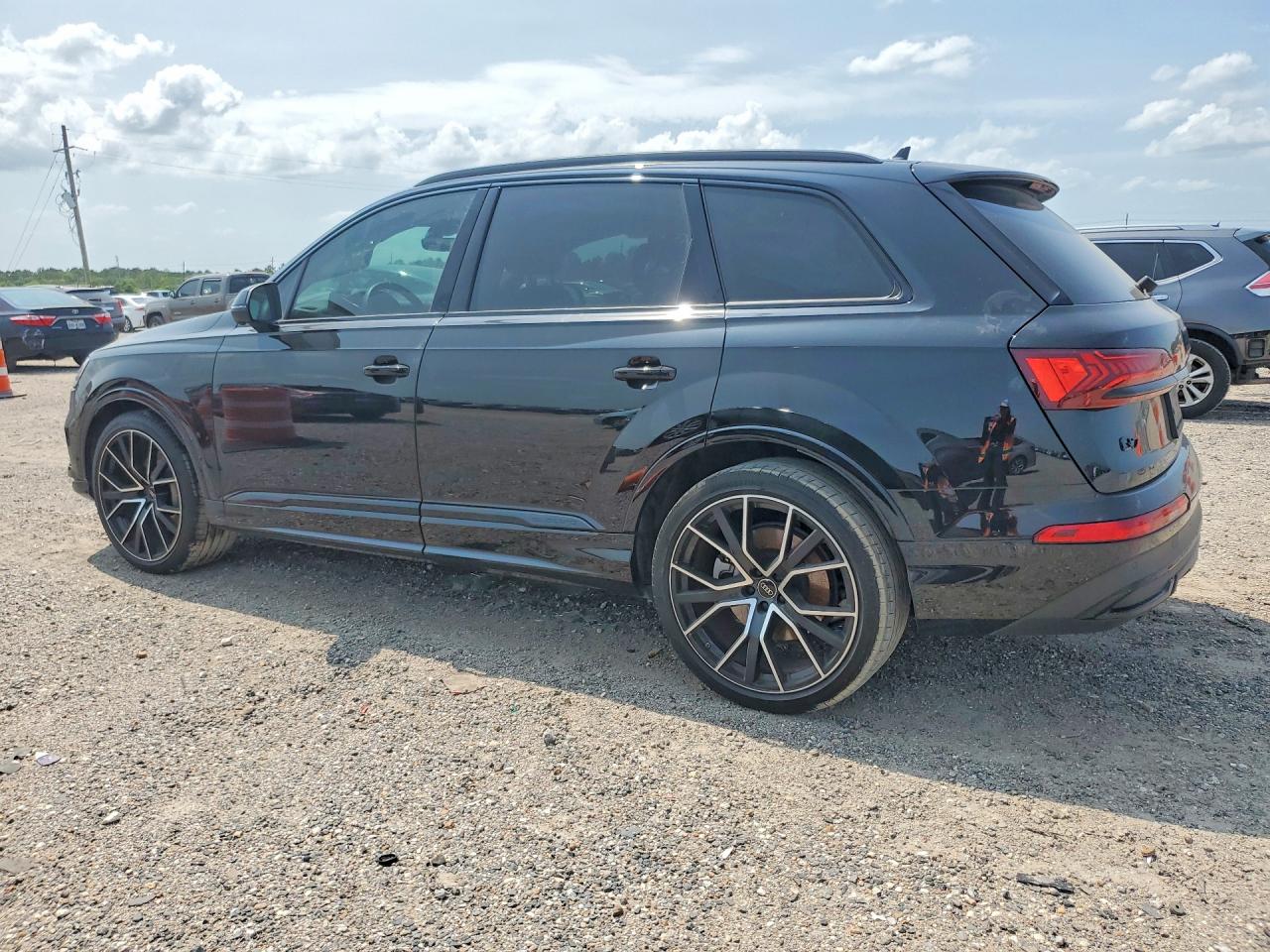 2023 AUDI Q7 quattro Prestige