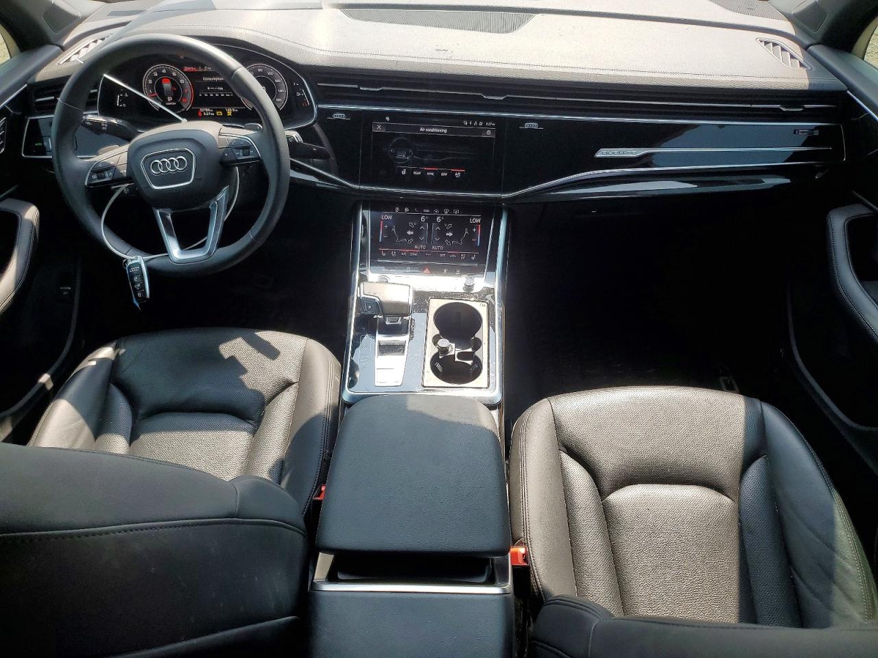 2023 AUDI Q7 quattro Prestige