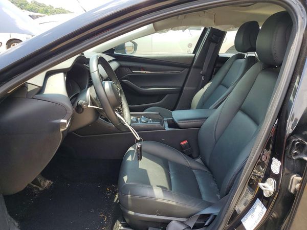 2025 MAZDA 3 Preferred Package