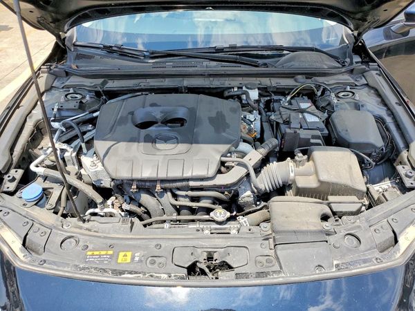 2025 MAZDA 3 Preferred Package