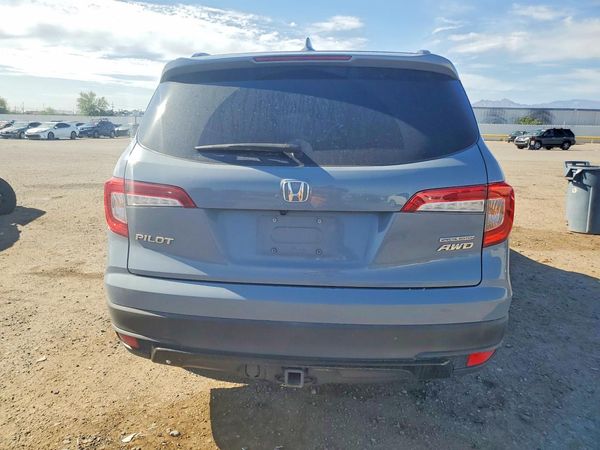 2022 HONDA PILOT SE