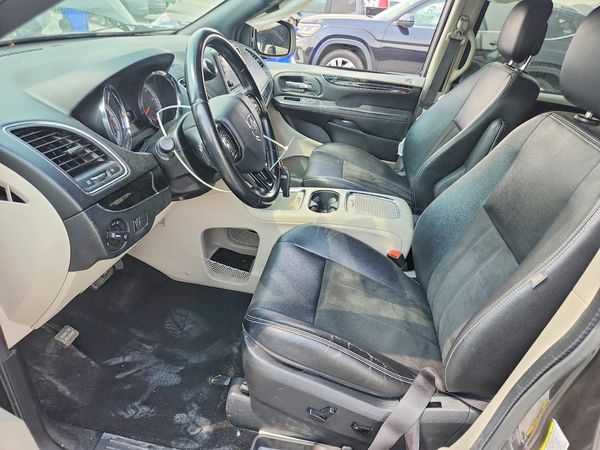 2020 DODGE GRAND CARAVAN SXT