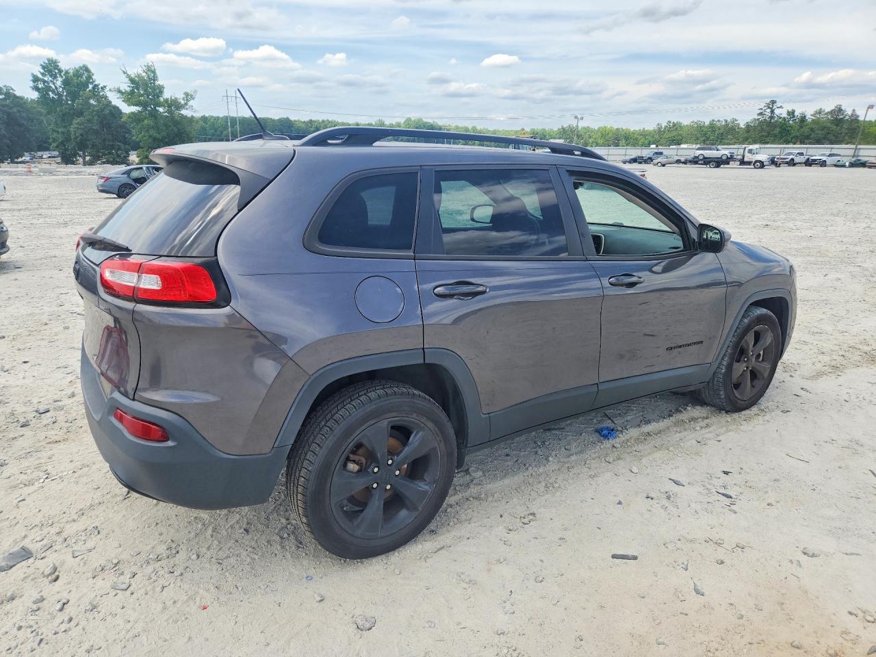 2018 JEEP CHEROKEE LATITUDE FWD