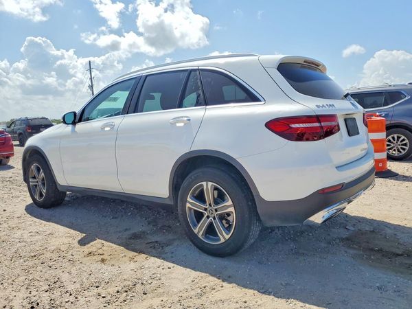 2017 MERCEDES-BENZ GLC GLC300