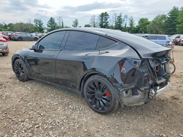 2022 TESLA MODEL Y