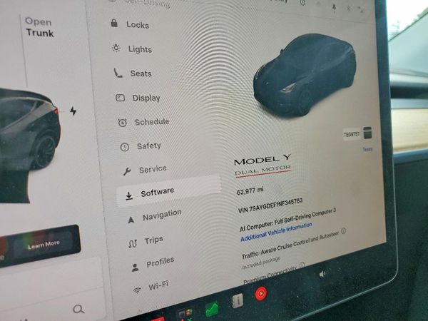 2022 TESLA MODEL Y