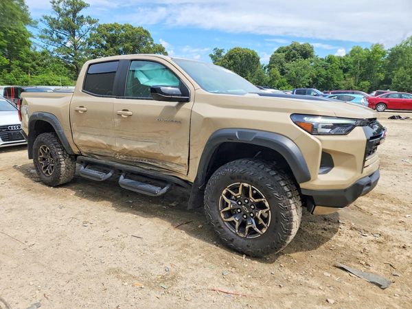 2024 CHEVROLET COLORADO ZR2