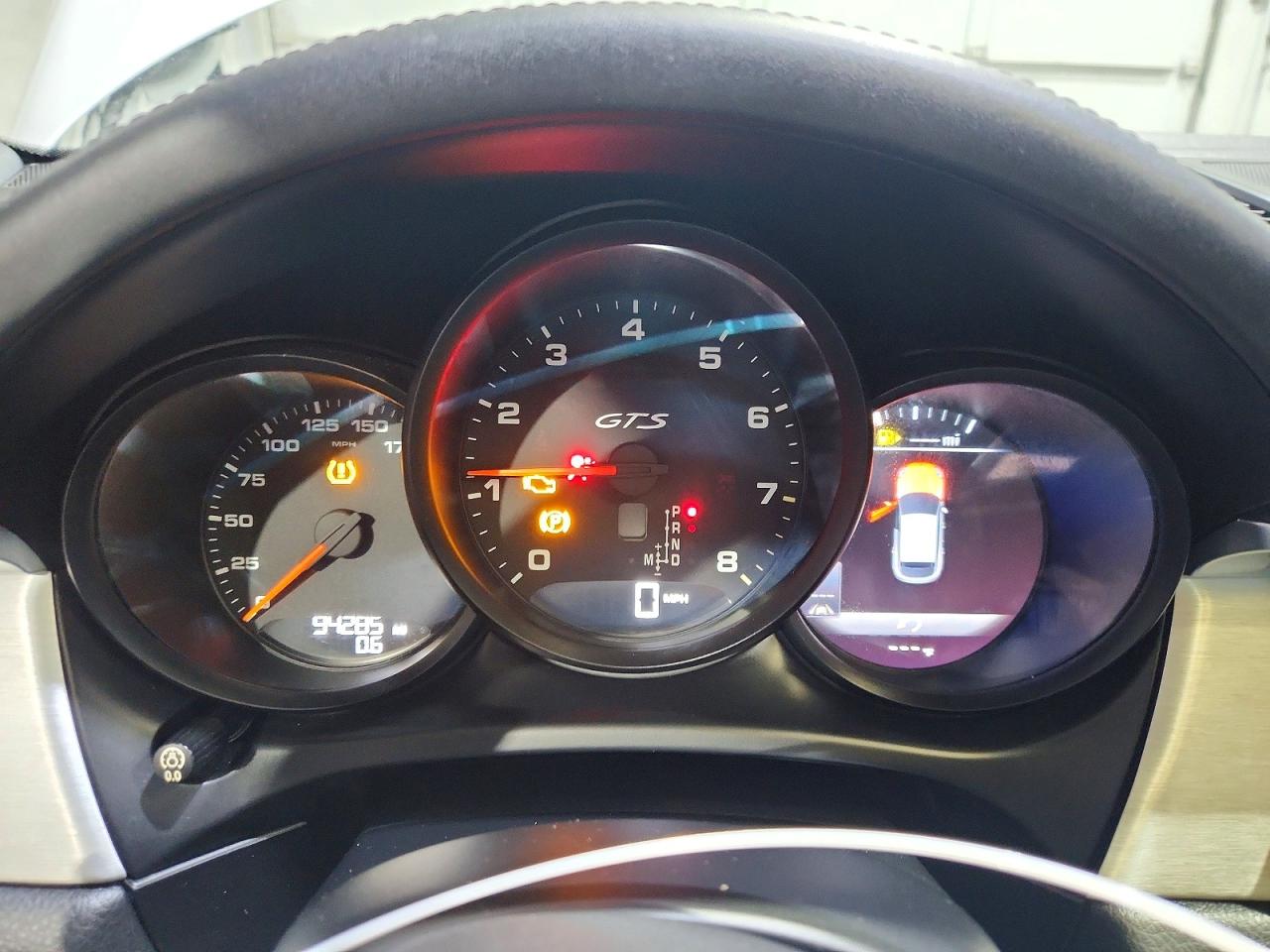 2017 PORSCHE MACAN