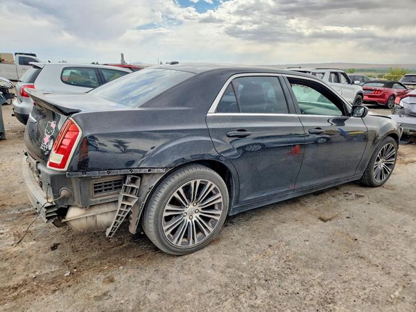 2012 CHRYSLER 300