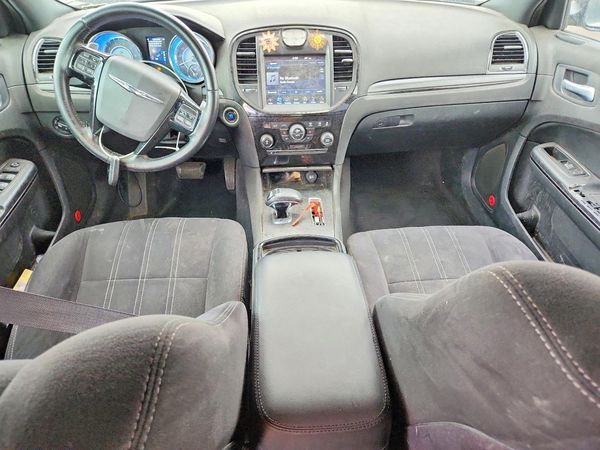2012 CHRYSLER 300